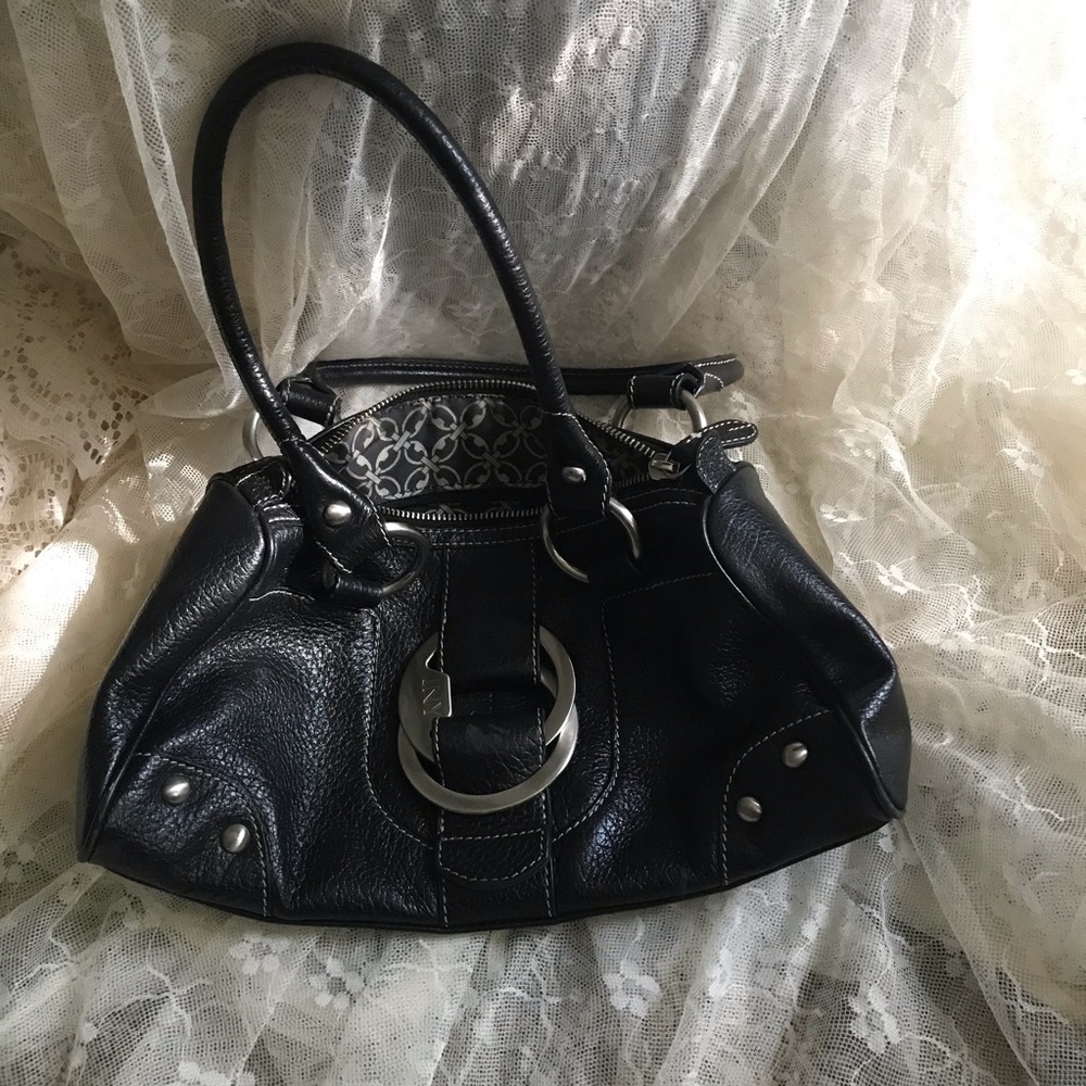 SOLD…Jones New York black genuine leather purse